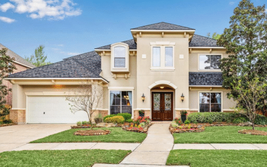 1911 Shadow Bend Dr, Sugar Land, TX 77479